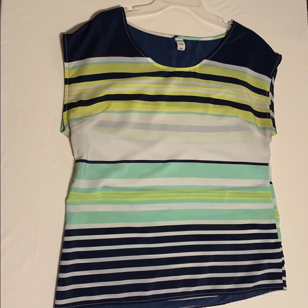 Old navy blouse